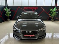 Usado Audi A4 S-Line 150 CV (110 kW) 2017 Gris / plata Berlina