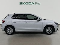 Usado Skoda Fabia Selection 116 CV (85 kW) 2025 Blanco Utilitario