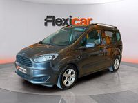 Usado Ford Tourneo Courier Ambiente 100 CV (73 kW) 2017 Beige Monovolumen