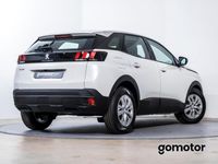 Usado Peugeot 3008 Active 130 CV (95 kW) 2023 Blanco nacarado c3 capase SUV