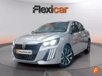 Usado Peugeot 208 Style 100 CV (73 kW) 2024 Gris Utilitario