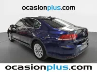 Usado VW Passat Advance 150 CV (110 kW) 2019 Azul Berlina