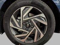 Nuevo Hyundai i20 Blackline 100 CV (73 kW) 2025 Azul vibrant (techo negro) Utilitario