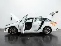 Usado Kia Ceed 141 CV (103 kW) 2023 Blanco Utilitario