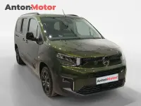 Usado Citroën Berlingo 130 CV (95 kW) 2024 Verde Monovolumen