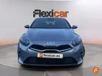 Usado Kia Ceed 136 CV (100 kW) 2023 Gris Utilitario