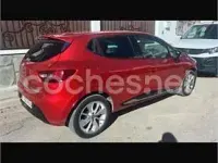Usado Renault Clio IV LIMITED 75 CV (55 kW) 2017 Rojo Berlina