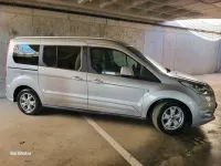 Usado Ford Tourneo Connect Titanium 120 CV (88 kW) 2015 Gris Monovolumen