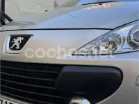 Usado Peugeot 307 110 CV (80 kW) 2006 Beige Berlina