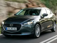 Usado Mazda 2 Exclusive-Line 90 CV (66 kW) 2024 Blanco Utilitario
