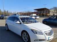 Usado Opel Insignia Sport 160 CV (117 kW) 2009 Blanco Familiar