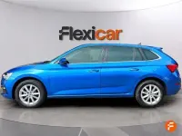 Usado Skoda Scala Ambition 95 CV (69 kW) 2021 Azul Utilitario