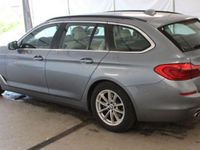 Usado BMW 520 190 CV (139 kW) 2018 Azul claro metalizado Familiar