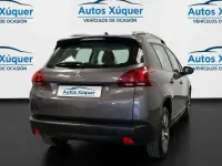 Usado Peugeot 2008 Signature Sky 99 CV (72 kW) 2019 Gris SUV