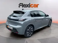 Usado Peugeot 208 Allure 101 CV (74 kW) 2025 Gris Utilitario