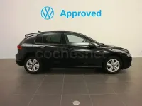 Usado VW Golf VIII Life 115 CV (84 kW) 2025 Negro Berlina