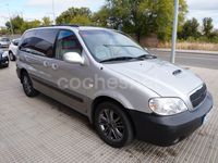 Usado Kia Carnival 185 CV (136 kW) 2007 Gris / plata Monovolumen