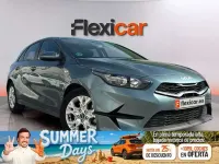 Usado Kia Ceed 101 CV (74 kW) 2023 Verde Utilitario