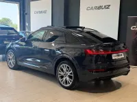 Usado Audi e-tron Sportback S-line plus 300 kW (408 CV) 2022 Eléctrico SUV