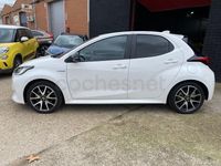 Usado Toyota Yaris Hybrid Style 116 CV (85 kW) 2021 Blanco Berlina