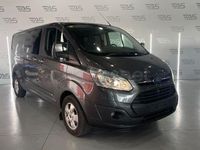 Usado Ford Tourneo Titanium 125 CV (91 kW) 2016 Gris / plata Monovolumen