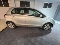 Occasion Toyota Yaris 90 PK (66 kW) 2007 Grijs Hatchback
