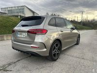 Usado Mercedes B200 150 CV (110 kW) 2021 Gris / plata Monovolumen