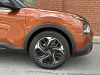 Usado Citroën C4 Feel 131 CV (96 kW) 2021 Naranja Berlina