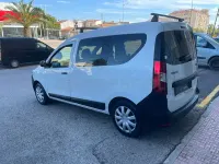 Usado Dacia Dokker Ambiance 90 CV (66 kW) 2014 Blanco Monovolumen