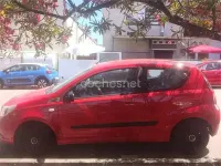 Usado Chevrolet Aveo LS 84 CV (61 kW) 2011 Rojo Berlina