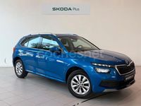 Usado Skoda Kamiq 110 CV (80 kW) 2022 Azul SUV