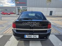 Usado Opel Vectra GTS 122 CV (89 kW) 2006 Negro Berlina
