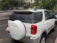 Usado Toyota RAV4 Luna 125 CV (91 kW) 2003 Blanco SUV