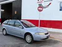 Usado Renault Laguna GrandTour Privilege 120 CV (88 kW) 2002 Azul Familiar