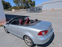 Usado VW Eos 140 CV (102 kW) 2007 Gris / plata Descapotable