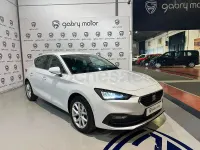 Usado Seat Leon Style 116 CV (85 kW) 2025 Blanco Berlina