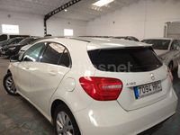 Usado Mercedes A180 Urban 109 CV (80 kW) 2014 Blanco Berlina