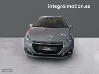 Usado Peugeot 208 Signature Sky 82 CV (60 kW) 2019 Gris Utilitario