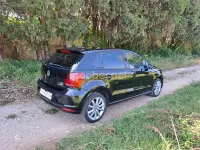 Usado VW Polo 75 CV (55 kW) 2014 Negro Berlina