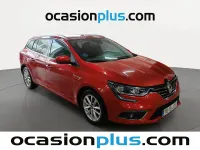 Usado Renault Mégane GrandTour Zen 130 CV (95 kW) 2017 Rojo Familiar