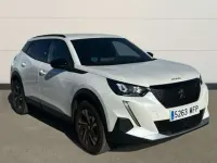 Usado Peugeot 2008 Allure 101 CV (74 kW) 2023 Blanco SUV