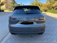 Usado Porsche Cayenne 340 CV (250 kW) 2020 Gris / plata SUV