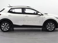 Usado Kia Stonic 84 CV (61 kW) 2022 Blanco SUV