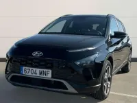 Usado Hyundai Bayon 101 CV (74 kW) 2024 Negro SUV