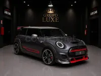 Usado Mini John Cooper Works 306 CV (225 kW) 2020 Gris / plata Utilitario