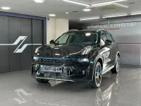 Usado Lynk & Co 01 261 CV (191 kW) 2023 Negro SUV