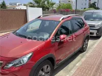 Usado Peugeot 2008 Signature Sky 110 CV (80 kW) 2019 Rojo SUV