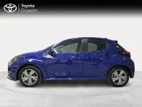 Usado Toyota Yaris Hybrid Active 116 CV (85 kW) 2025 Azul Berlina