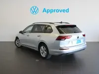 Usado VW Golf VIII Life 110 HP (80 kW) 2024 Cinzento Carrinha