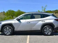 Usado Hyundai Tucson Eco 136 CV (100 kW) 2022 Gris / plata SUV
